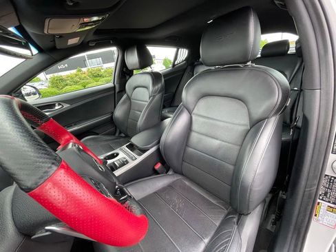 Used 2019 Kia Stinger GT2 RWD image 21