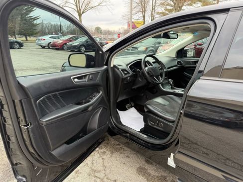 Used 2017 Ford Edge Sport w/ Equipment Group 401A image 9