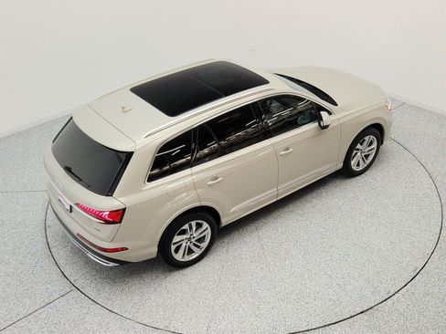 Used 2023 Audi Q7 2.0T Premium w/ Convenience Package AWD/4WD image 26