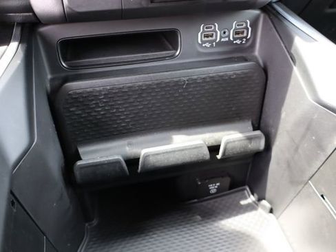Used 2023 RAM 1500 Big Horn AWD/4WD image 24