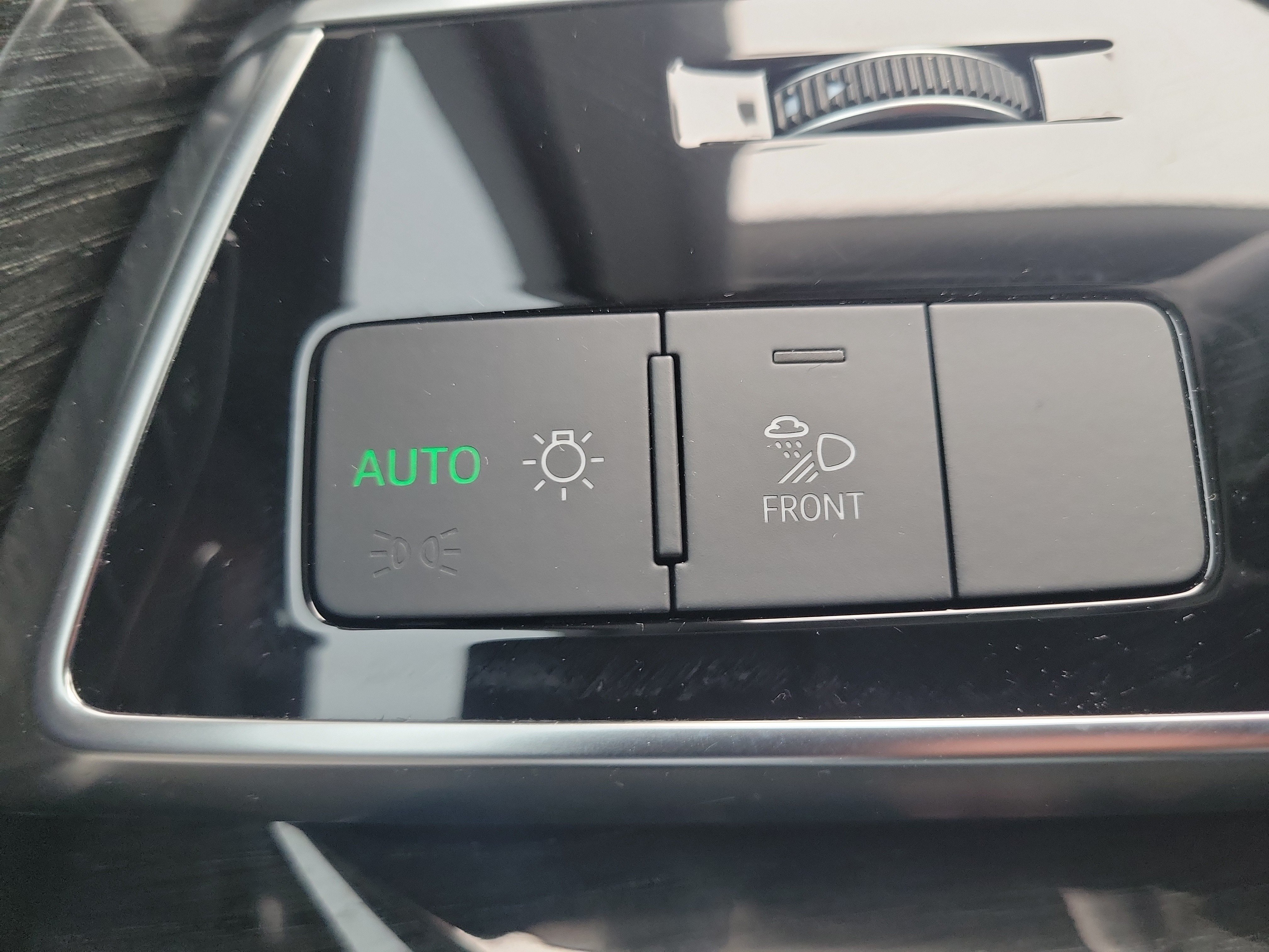 Used 2020 Audi Q7 2.0T Premium w/ Convenience Package AWD/4WD image 31