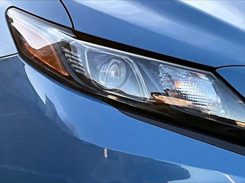 Used 2024 Toyota Camry SE image 26