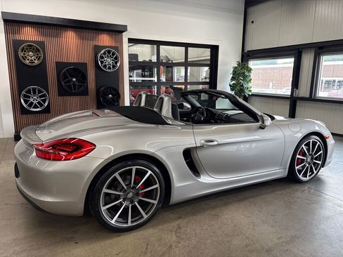 Used 2013 Porsche Boxster S RWD image 17