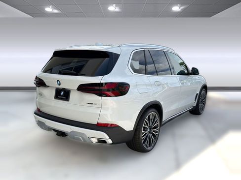 New 2026 BMW X5 xDrive40i w/ Executive Package AWD/4WD image 9