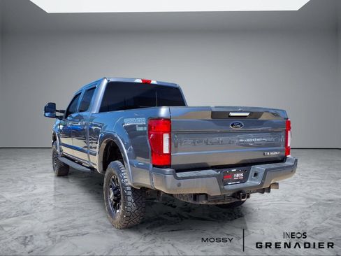 Used 2022 Ford F350 Lariat w/ Tremor Off-Road Package AWD/4WD image 2