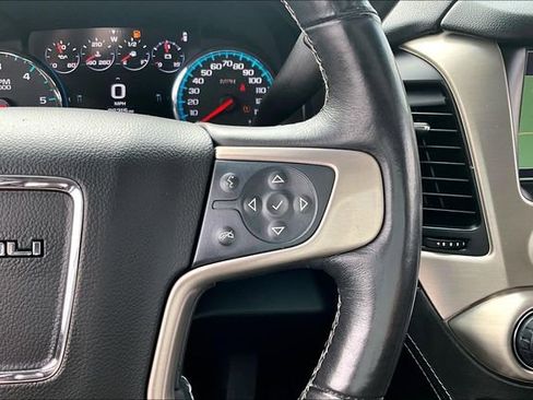Used 2017 GMC Yukon Denali w/ Open Road Package AWD/4WD image 12