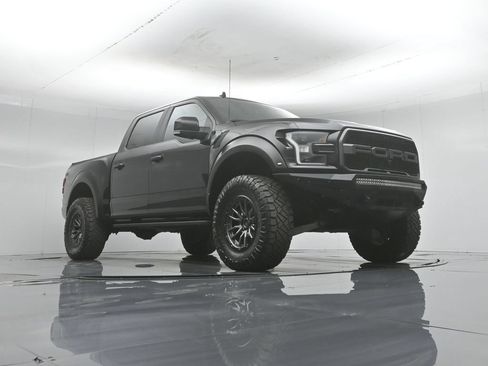 Used 2020 Ford F150 Raptor w/ Equipment Group 802A Luxury AWD/4WD image 50
