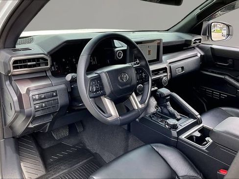 Used 2025 Toyota 4Runner SR5 image 14