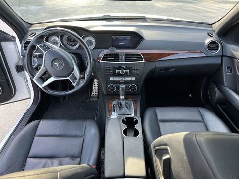 Used 2014 Mercedes-Benz C 300 4MATIC Sedan image 20