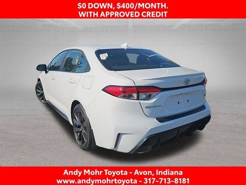 Used 2024 Toyota Corolla SE w/ SE Premium Package FWD image 5