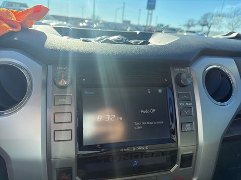 Used 2017 Toyota Tundra Limited image 17