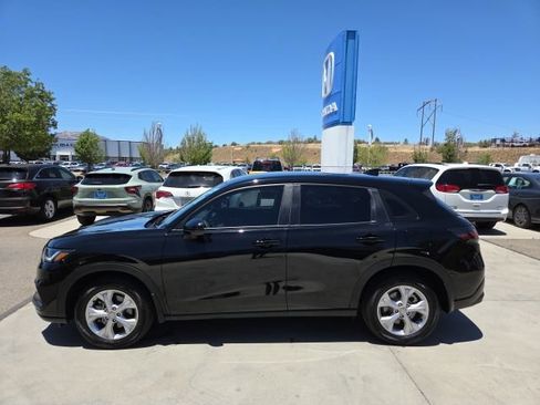 Certified 2024 Honda HR-V LX image 8