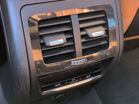 Used 2018 BMW X3 xDrive30i image 17