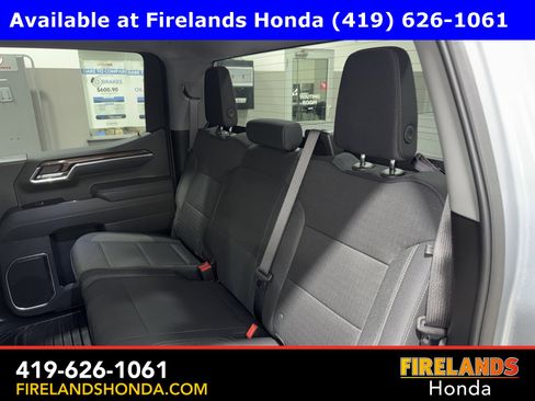 Used 2025 Chevrolet Silverado 1500 LT image 33