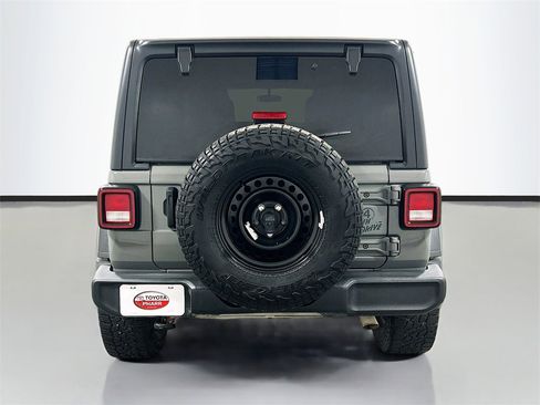 Used 2021 Jeep Wrangler Unlimited Sport image 5