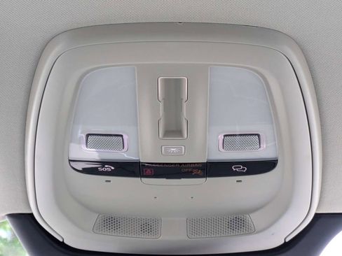 Used 2025 Volvo XC90 B6 Plus w/ Protection Package Premier image 26