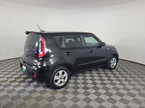 Used 2018 Kia Soul w/ Option Group 020 FWD image 10
