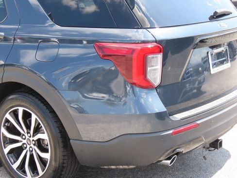 Used 2022 Ford Explorer ST-Line RWD image 16