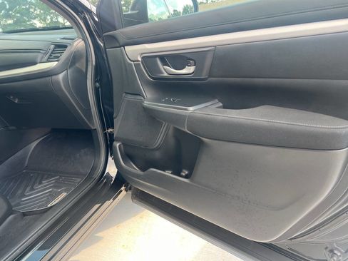 Used 2018 Honda CR-V LX image 24