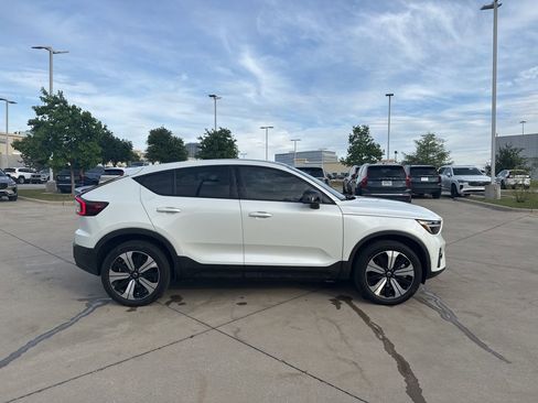 Used 2023 Volvo C40 P8 Recharge Plus image 4