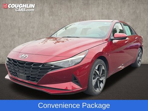 Used 2023 Hyundai Elantra SEL FWD image 4
