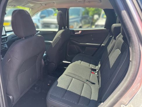 Used 2023 Ford Escape Active w/ Tech Pack #2 AWD/4WD image 12