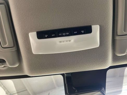 New 2025 Nissan Versa SV w/ Trunk Package image 17