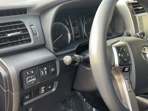Used 2022 Toyota 4Runner Limited image 23