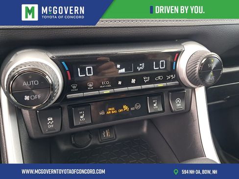 Used 2024 Toyota RAV4 XLE w/ Convenience Package AWD/4WD image 27