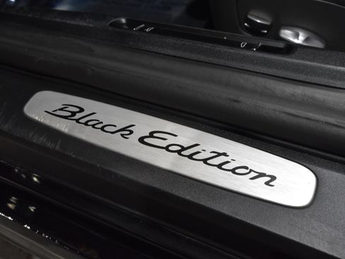 Used 2016 Porsche Boxster image 22