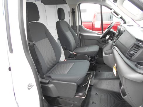 Used 2025 Ford Transit 250 Low Roof w/ Exterior Upgrade Package image 10