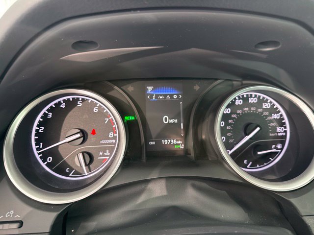 Used 2024 Toyota Camry LE w/ Convenience Package FWD image 26