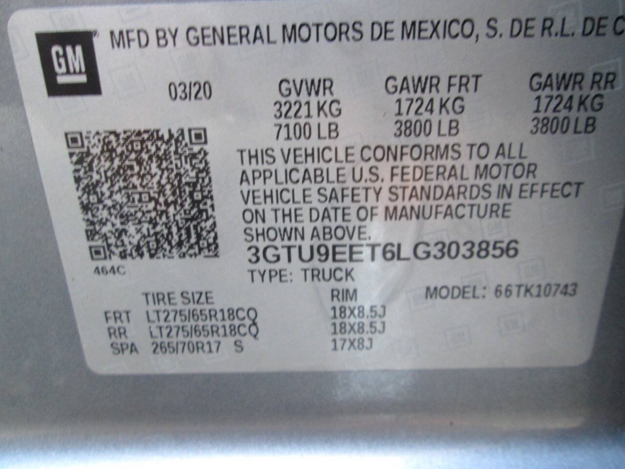 Used 2020 GMC Sierra 1500 AT4 w/ AT4 Premium Package AWD/4WD image 18