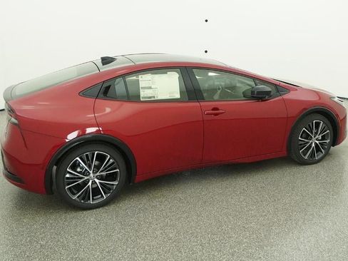 New 2026 Toyota Prius XLE image 43