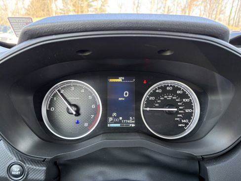 Certified 2024 Subaru Forester Limited w/ Convenience Package image 14