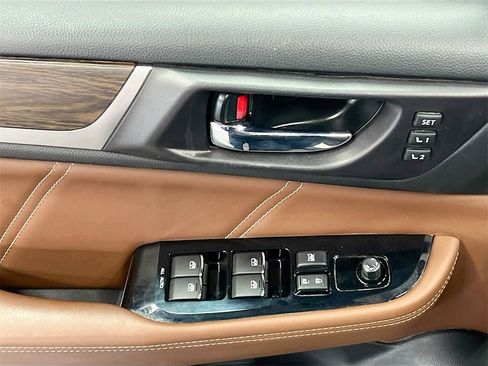 Used 2019 Subaru Outback 3.6R Touring w/ Popular Package #3A image 18