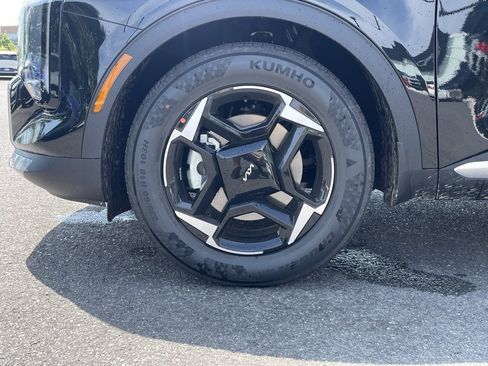 New 2026 Kia Sportage EX w/ EX Panorama Roof Package image 30