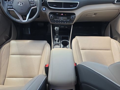 Used 2021 Hyundai Tucson Limited AWD/4WD image 10