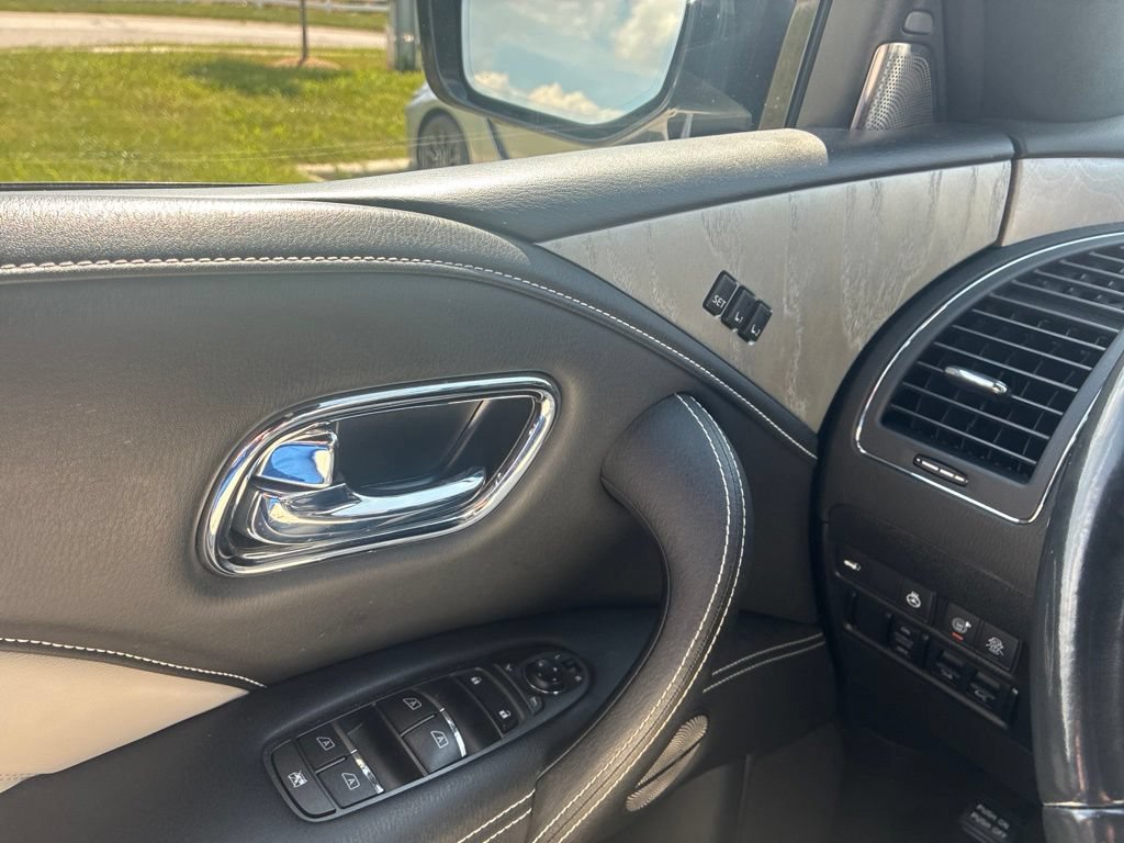 Used 2020 INFINITI QX80 Limited AWD/4WD image 11