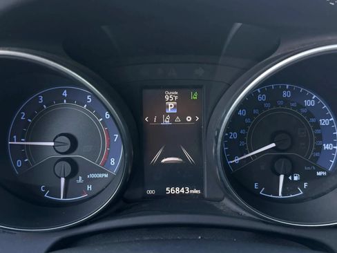 Used 2018 Toyota Corolla iM FWD image 12
