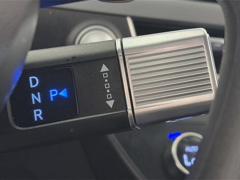 Used 2025 Hyundai Sonata SEL FWD image 13