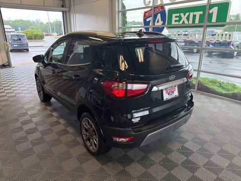 Used 2020 Ford EcoSport Titanium AWD/4WD image 4