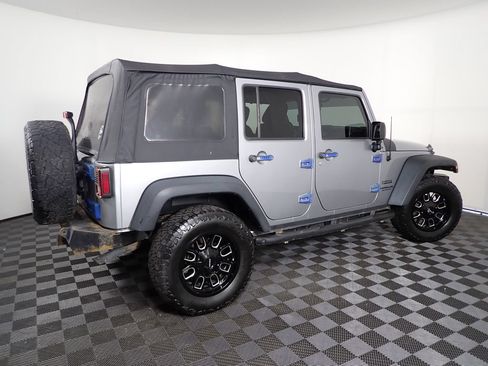 Used 2016 Jeep Wrangler Unlimited Sport AWD/4WD image 14