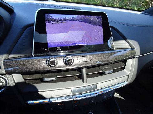 Certified 2022 Cadillac CT4 Sport w/ Climate Package image 11