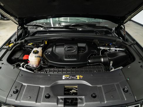 Used 2023 Jeep Grand Cherokee Summit AWD/4WD image 11