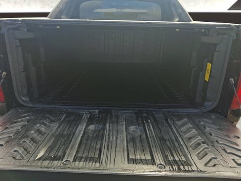 Used 2008 Chevrolet Avalanche LT RWD image 9