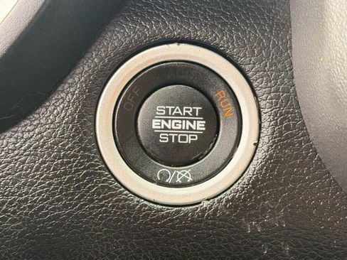 Used 2024 RAM 2500 Big Horn w/ Off Road Package AWD/4WD image 24