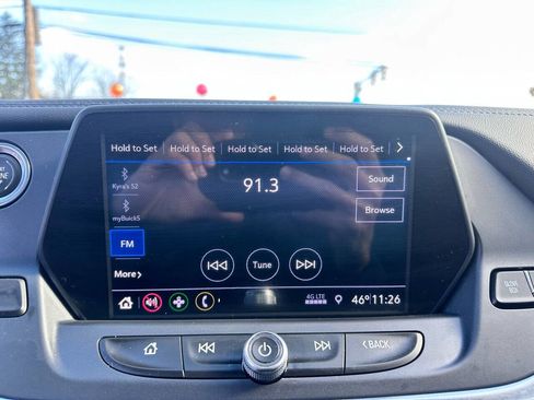 Used 2019 Chevrolet Blazer LT image 17