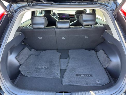 Used 2023 Kia Niro Wave FWD image 17