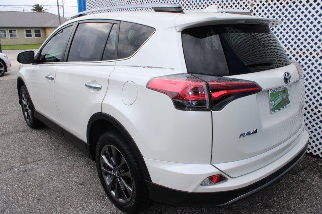 Used 2017 Toyota RAV4 Limited w/ Advanced Technology Package FWD image 4